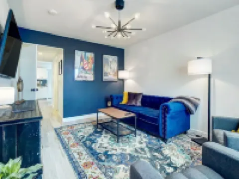 Sleepy Nook - Remodeled with Comfort & Style - Steps from Spooky Nook Hamilton Hotele w: Hamilton