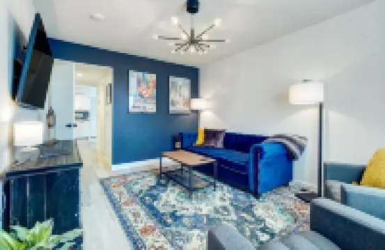 Sleepy Nook - Remodeled with Comfort & Style - Steps from Spooky Nook Hamilton