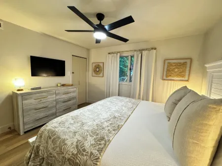 Relax at Lake Ouachita: Remodeled Condo at Mt Harbor Resort