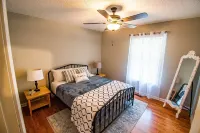 The "Hartwell" House Hotels in Hartwell