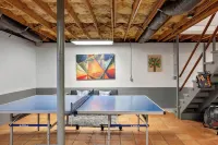 Hot Tub - Fire Pit - Private Retreat - Near 20+ Wineries - Hiking/Biking Trails