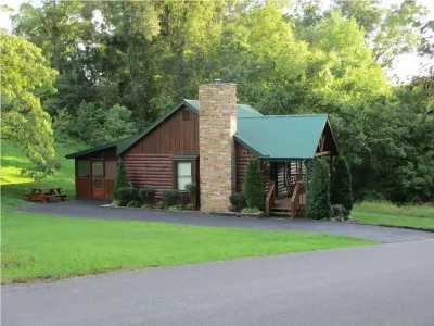 Convenient location!  Easy drive to & from cabin; family friendly… Hotels near KARM Stores