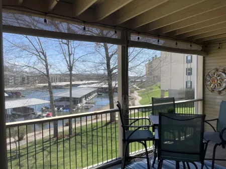 Surf Shack - 3 bedroom 2 bath condo