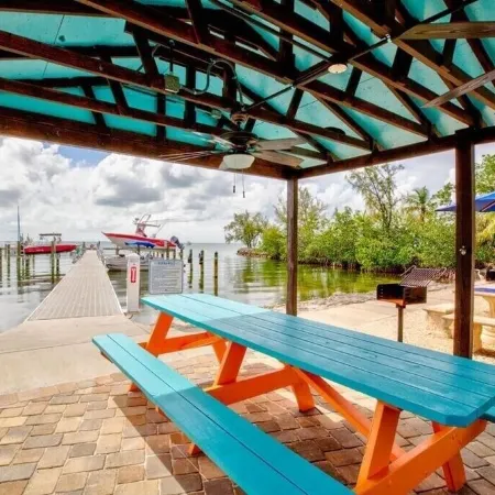 Beautiful Remodeled Condo 2B 1.5Ba