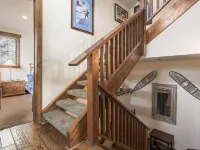 Luxury Lodges of Snowcreek - On the Golf Course
