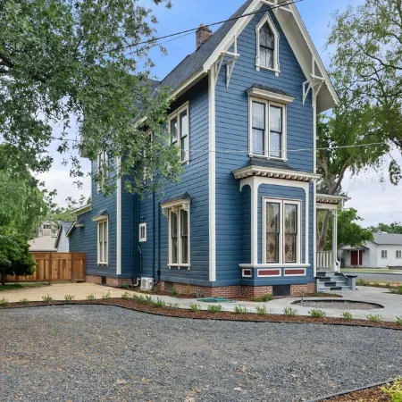 Historic Home in Downtown Oroville