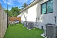 Nice Remodeled Villa 2 in Miami