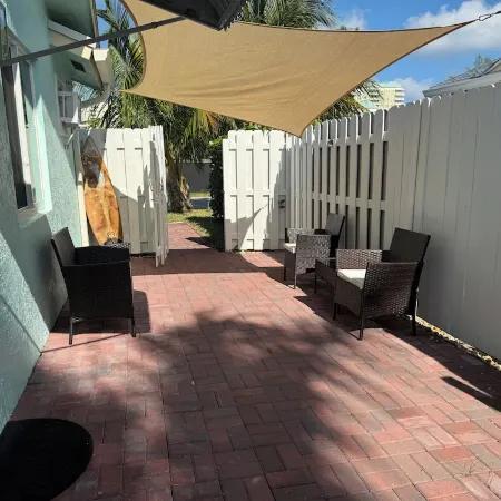 Seashell 5 -Luxury Studio Close to the Beach!