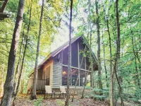 Superior Sanctuary: Refined Rustic in the Woods by the Beach, Trails