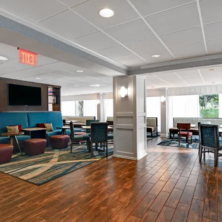 Hampton Inn Charleston/Mt. Pleasant-Patriots Point