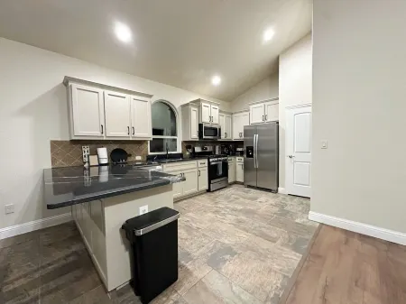 Spacious 4-bedroom house in Odessa with close to restaurants and retail stores.