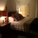 Quaint Country Cottage, Mountain Views, VT/Radford/VA Families Haven!
