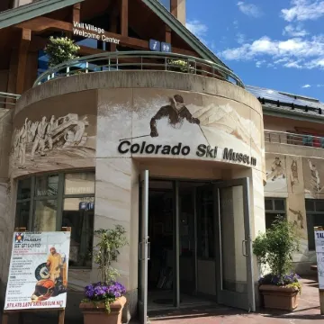 Walk to Vail Village Restaurants,  Shops & Lifts - Epic Views, Top Rated Condo!