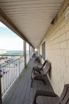 Grand Victorian on the Beach, Summer