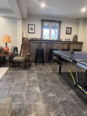 Private Sterling Valley New Englander Just 3.2 Miles from Main Street  Stowe