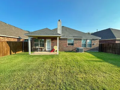 Charming Spacious Six Beds McKinney Home Near PGA with Pool Access Các khách sạn gần Third Monday Trade Days