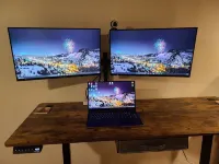 Large Luxury: Fun 4 the Whole Family. 2 min walk to Slopes. Hot Tubs. Pool Table