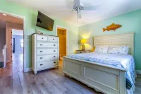 Gulf Front on an island,kayaks,tennis/pickleball SUP, 1 pet POOL IS CLOSED