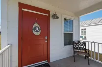 Alma's Cottage.....Tiny House at Stillwater Ranch