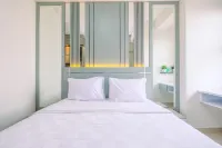 Simple and Cozy Living Studio Transpark Cibubur Apartment - 3 stelle