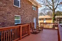 Newly Renovated Cozy Rustic Home l 10 min from Truist Park Hotel a Smyrna