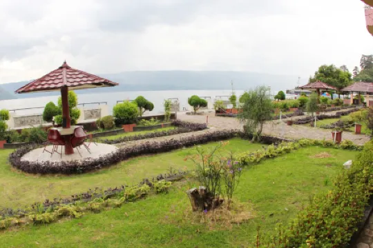 Darma Agung Beach Hotel Parapat