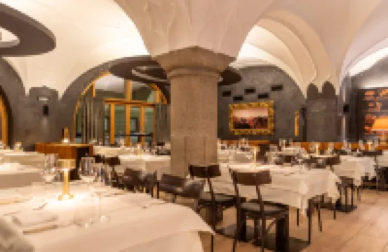 ホテル グラウアー ベア