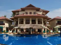 Sara Beachfront Boutique Resort - Pools
