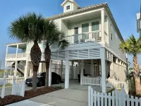 Charming 4-bedroom 3 bathroom house in amazing Beachside Village, Galveston Hotel in zona Galveston Island