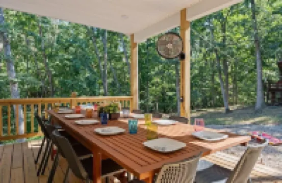 Season 4 Escape - Managed by Gr8Escapes