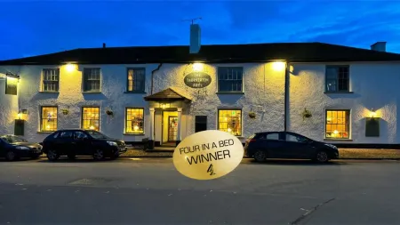 Thorverton Arms Отели в г. Торвертон