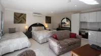 A Good Rest B & B Hotels in Braitling
