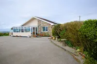 Cosy Rural Bungalow In Cornwall between Falmouth and Helston Nr Penryn Campus