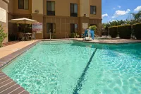 Hampton Inn Visalia Các khách sạn ở Visalia