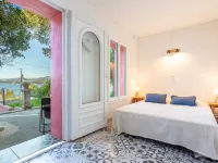 Le Provençal Hotels in Le Pradet