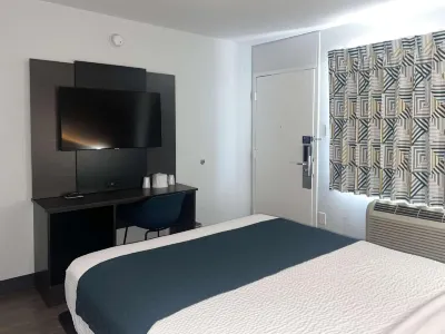 Tulare, CA Hôtels à proximité de : Rite Aid