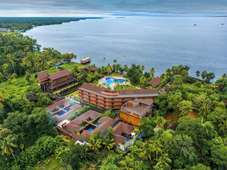 UDS Backwater Resort Отели рядом с достопримечательностью «Devils»