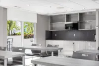 Fortune House Hotel Suites - Breakfast