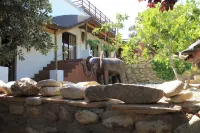 Mountain View Eco Lodge Montagu Hôtels à proximité de : St Mildred's Chapelry