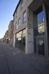 Hotel O Ieper Отели рядом со станцией Ieper Railway Station