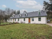 Woodland Cottage Hotels in Mallaig