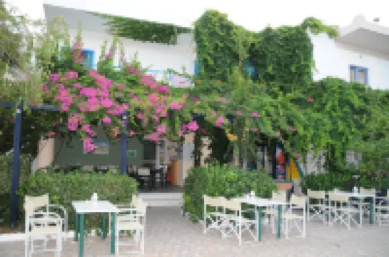 Costas & Chrysoula Hotels in Plakias