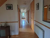 Spacious 6 Bed House 10 Minutes from Knock Airport Hotels in Municipal District of Ballymote-Tobercurry