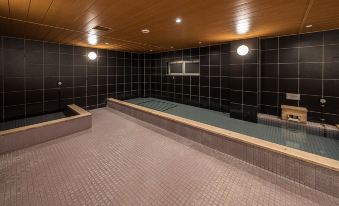 Capsule Plus Yokohama Sauna & Capsule