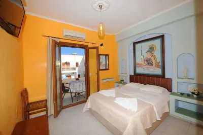 Orfeas Apartments Hôtels à proximité de : Feel Santorini