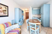 Residence with Pool in San Vincenzo
