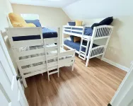 Sunset Escape LBreathtaking Views + Fun Amenities LPet Friendly - New Flooring