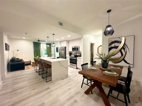 Handsboro Pointe Condo & Suites - Apartments