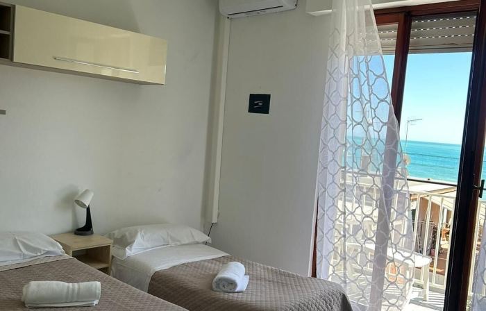 Hotel Lora Rda Luxury