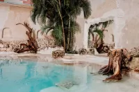 Enigmatic Hotel Boutique - Kylpyammeita